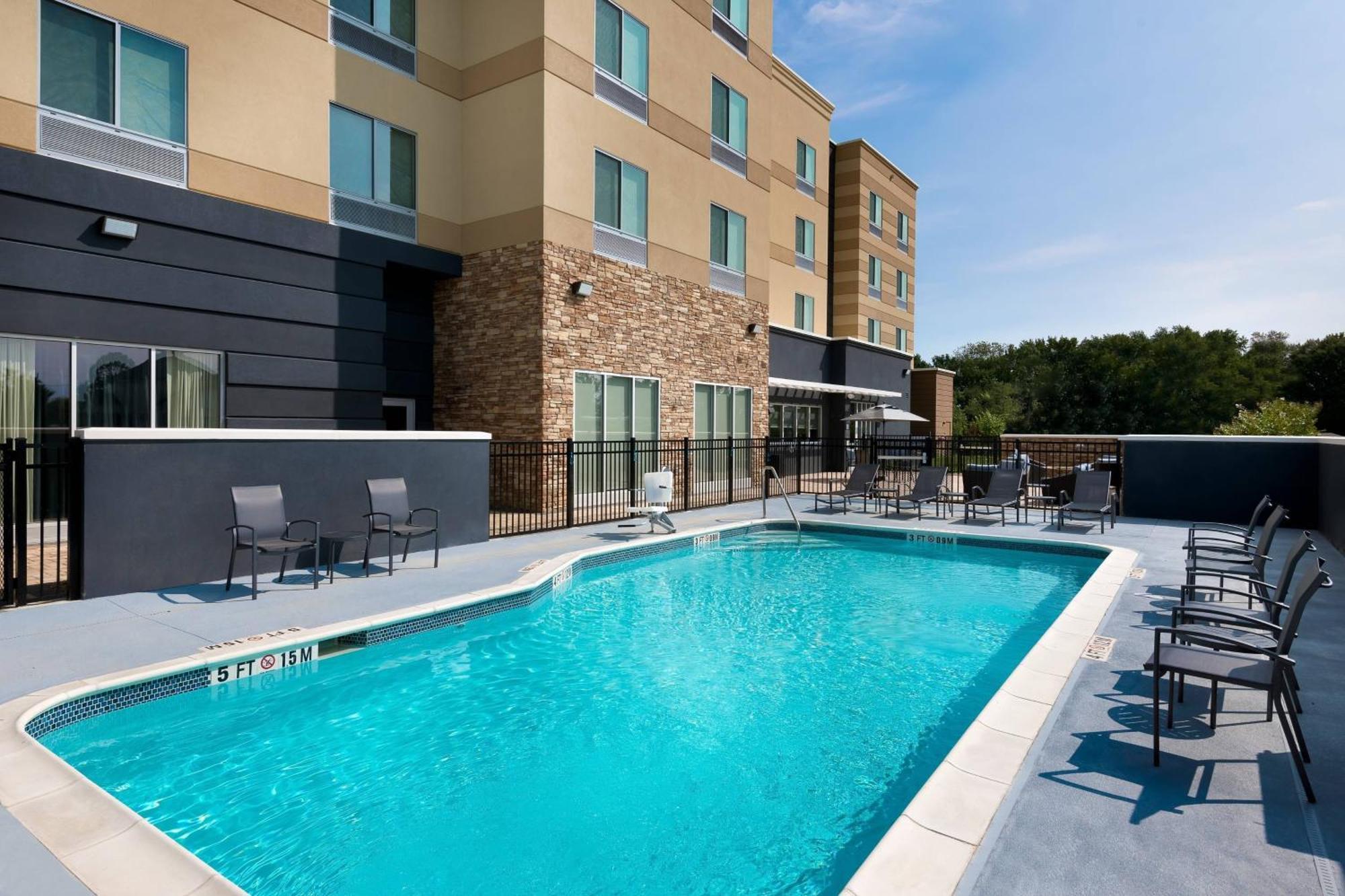 Fairfield Inn & Suites Charlotte Monroe Exterior photo